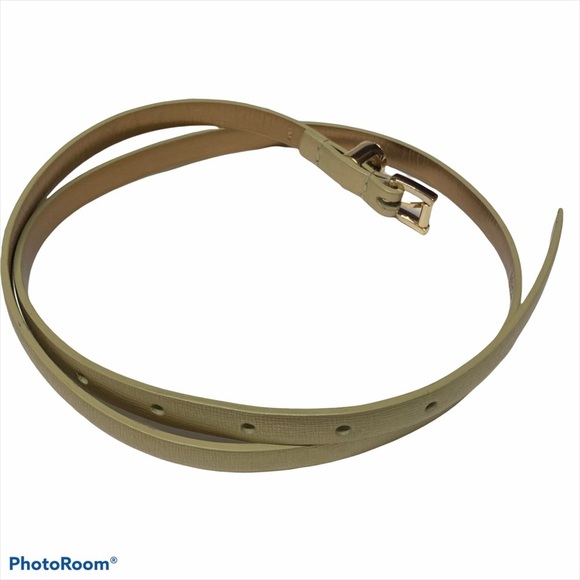 Michael Kors Gold Textured Leather Skinny Belt EUC - Picture 3 of 4